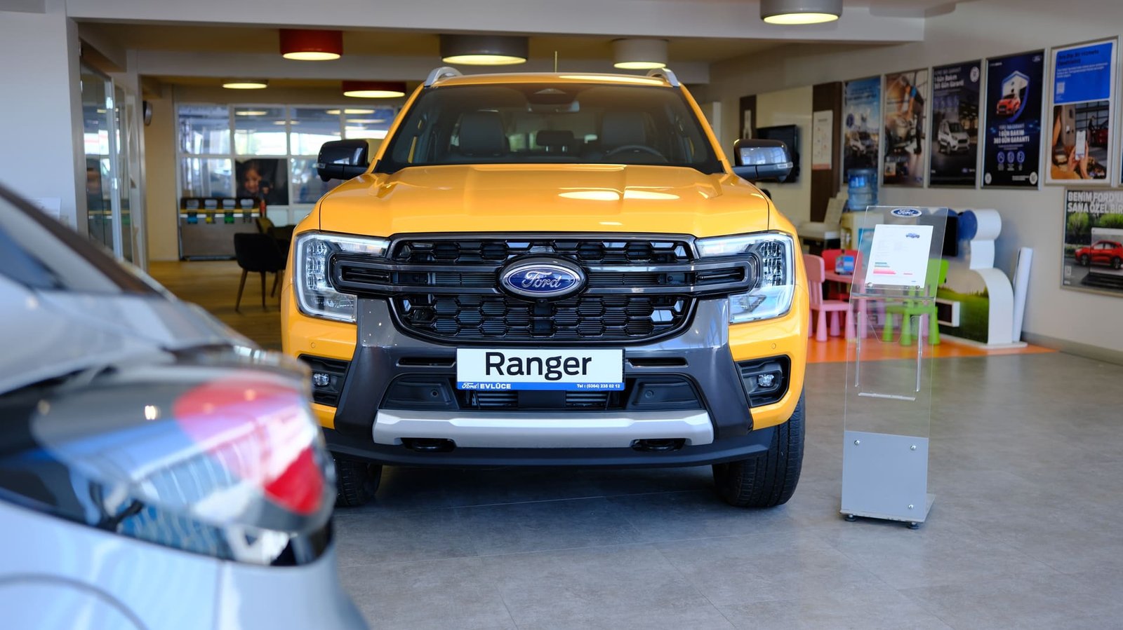 Ford galeri 2